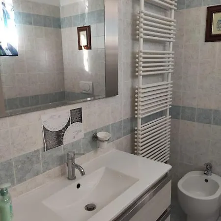 Le Vigne Di Clementina Fabi * Montedinove