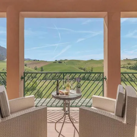 Le Vigne Di Clementina Fabi בית חווה