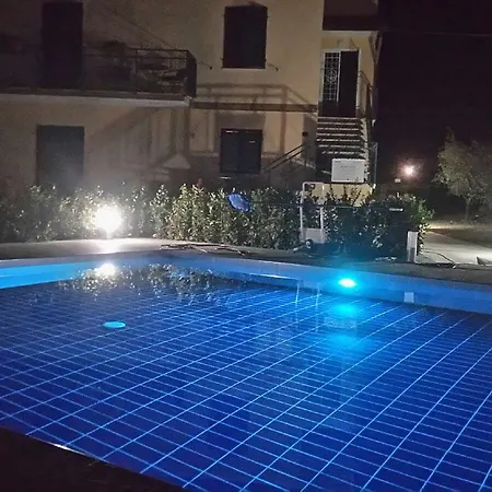 Le Vigne Di Clementina Fabi Montedinove